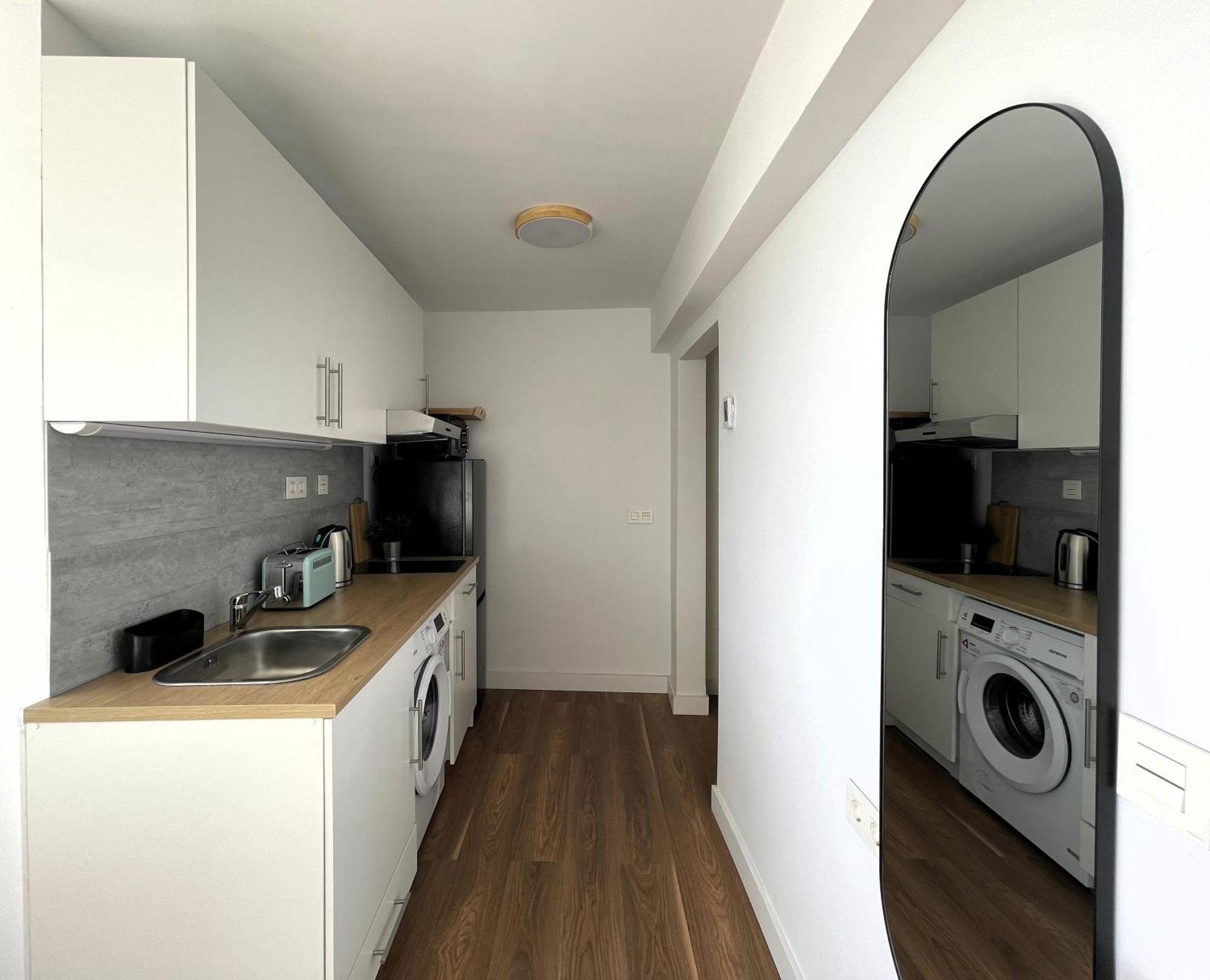 Apartamento Calma Carihuela Beach - 10 Metros De La Playa トレモリノス エクステリア 写真